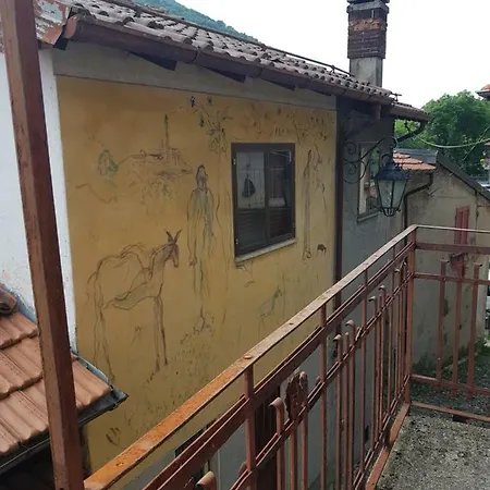 La Corte Del Poeta